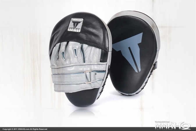 Throwdown Focus Mitts